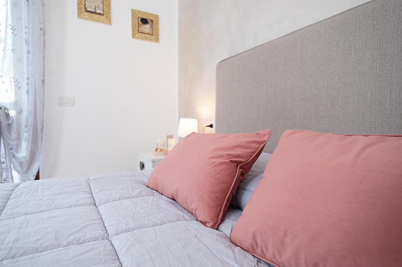 Apartment L'Archetto And Villetta Gruber - Regarda Travel Lazise Exterior photo