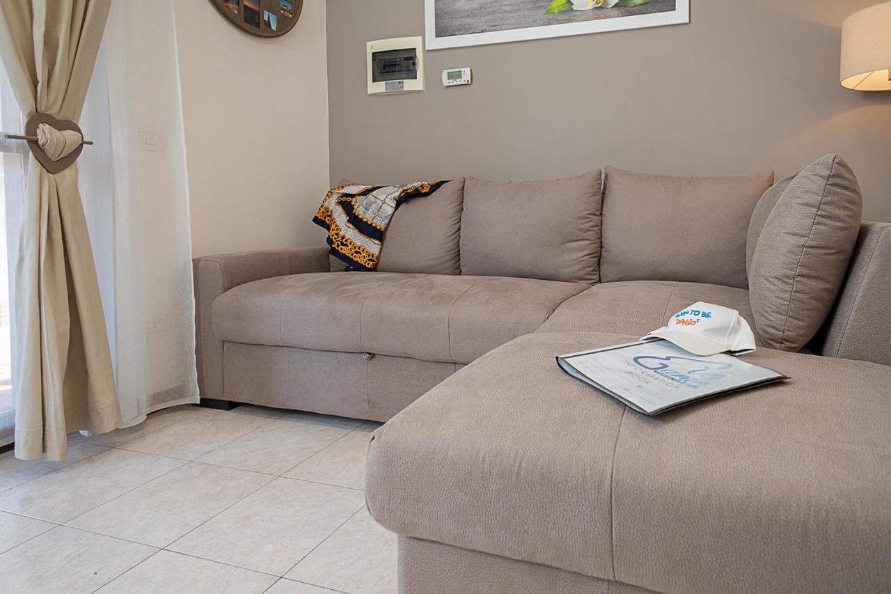 Apartment L'Archetto And Villetta Gruber - Regarda Travel Lazise Exterior photo